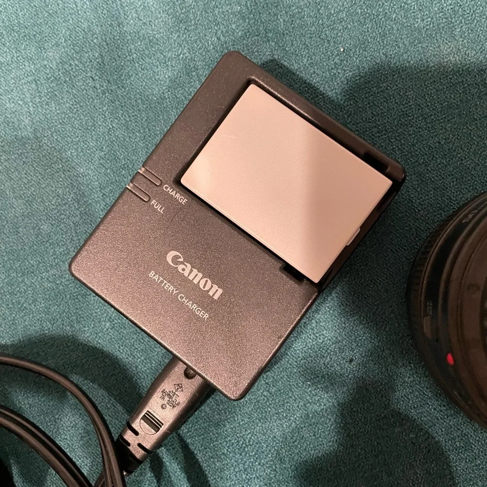 Canon Rebel T2i Kit